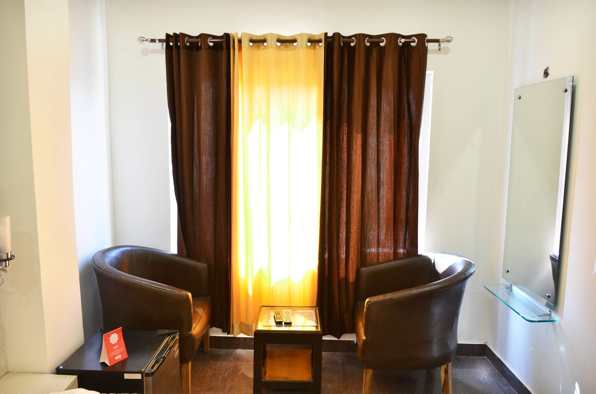 Hotel Oyo 7447 Grand Park Amritsar Exterior foto